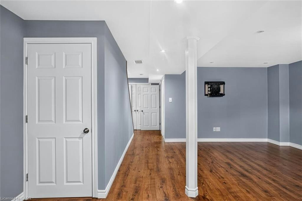 19 Konstantine Court, Hamilton, ON, L9B 2T3 - 33
