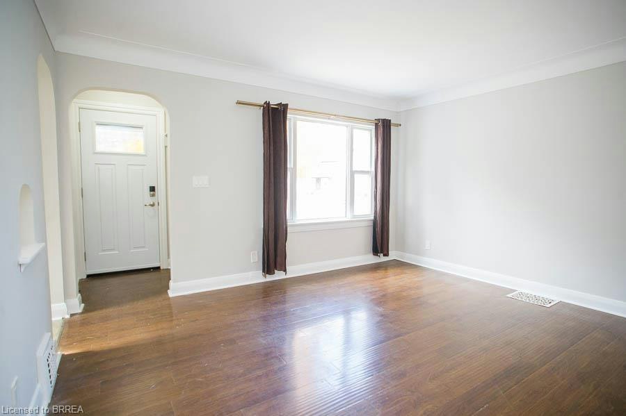76 Mount Pleasant Street, Brantford, ON, N3T 1T1 - 3