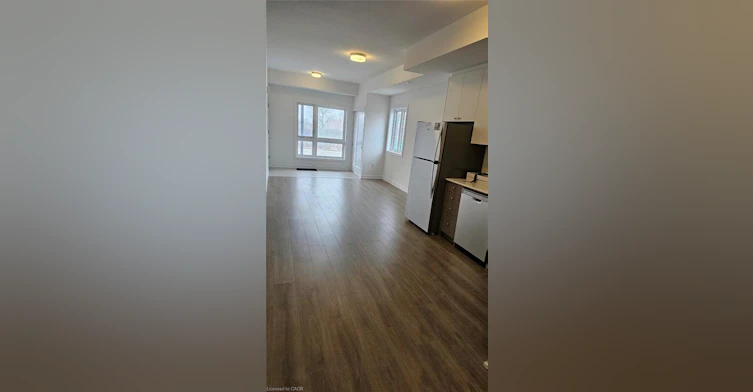 J2-40 Palace Street, Kitchener, ON, N2E 3R9