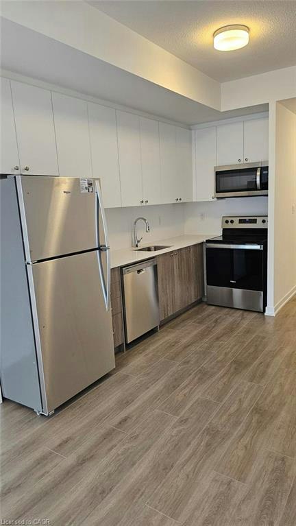 J2-40 Palace Street, Kitchener, ON, N2E 3R9 - 4