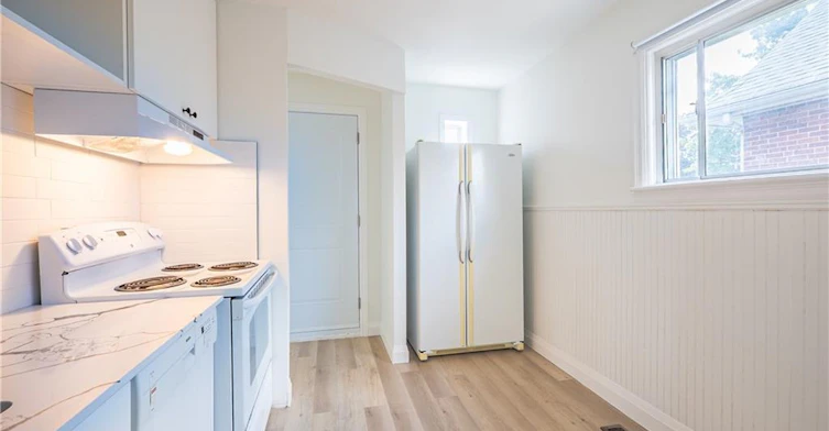 150 Beland Avenue S, Hamilton, ON, L8K 3T6 - 9