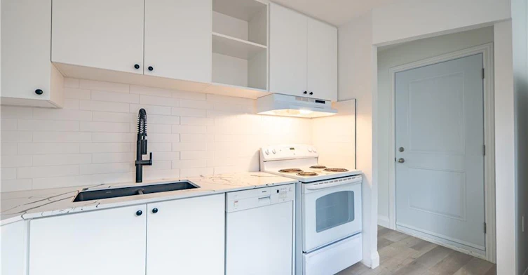150 Beland Avenue S, Hamilton, ON, L8K 3T6 - 6