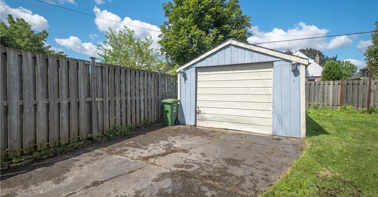 150 Beland Avenue S, Hamilton, ON, L8K 3T6 - 26