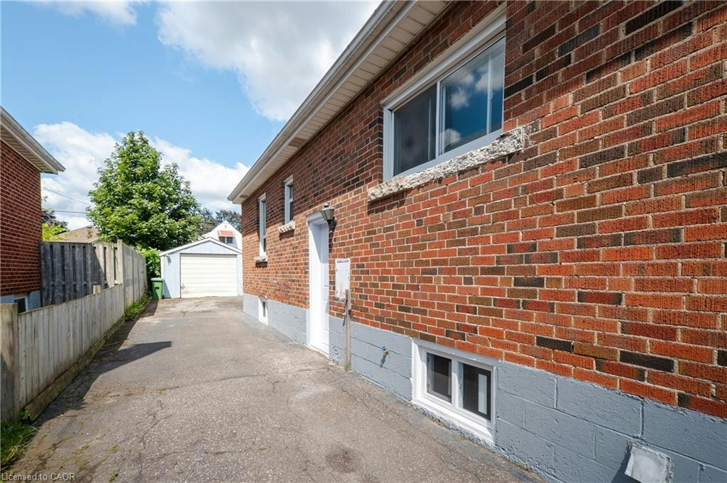 150 Beland Avenue S, Hamilton, ON, L8K 3T6 - 24
