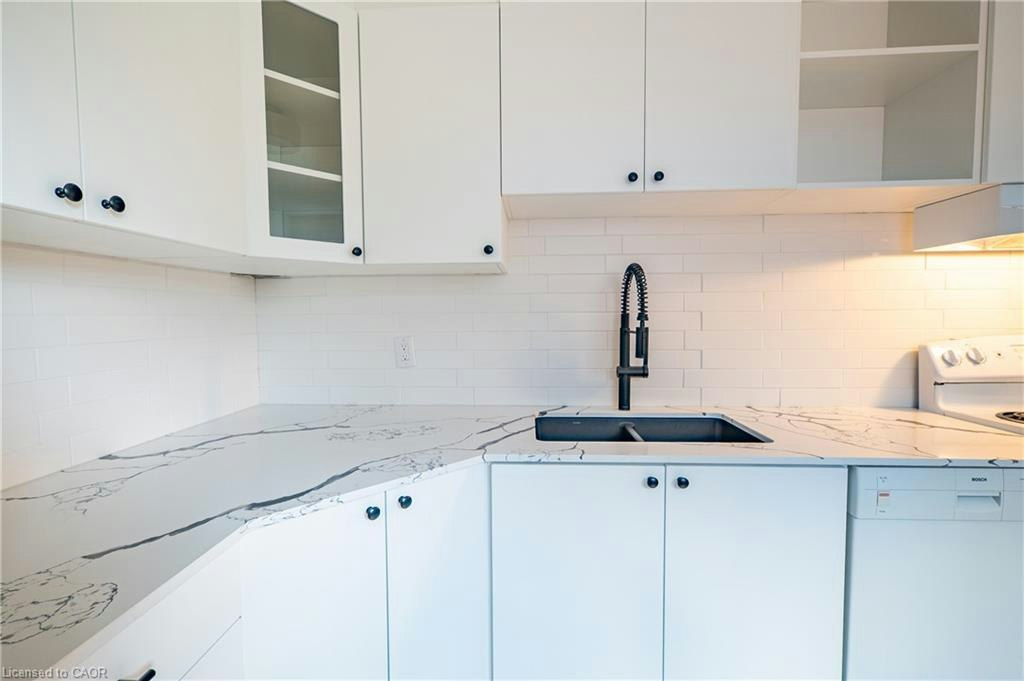 150 Beland Avenue S, Hamilton, ON, L8K 3T6 - 8