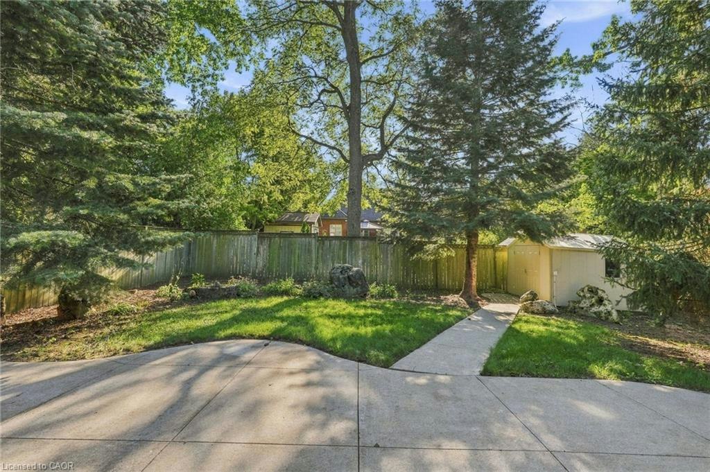 4 Summit Drive, Hamilton, ON, L8B 0E4 - 44