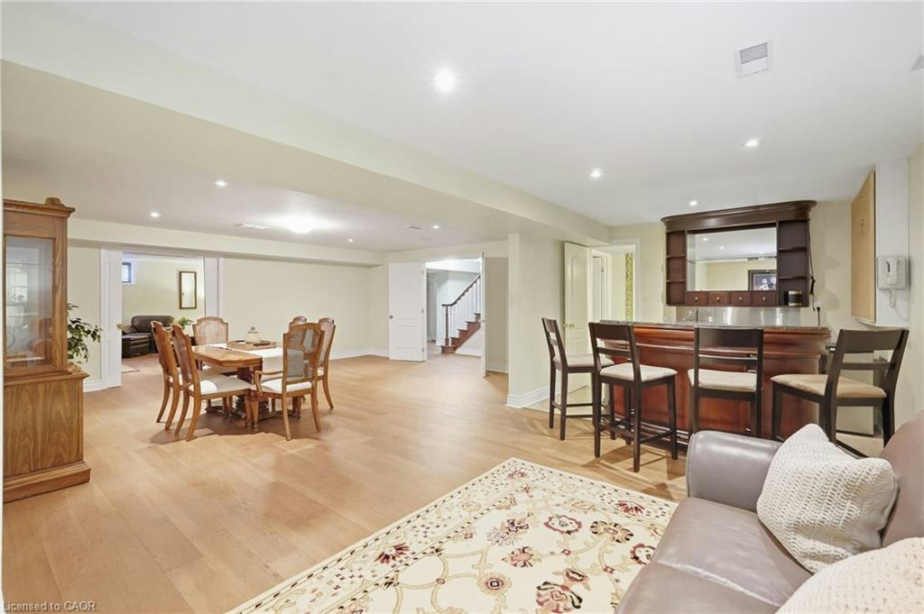 4 Summit Drive, Hamilton, ON, L8B 0E4 - 35
