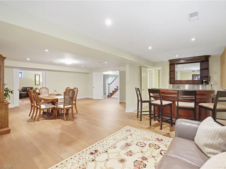 4 Summit Drive, Hamilton, ON, L8B 0E4 - 35