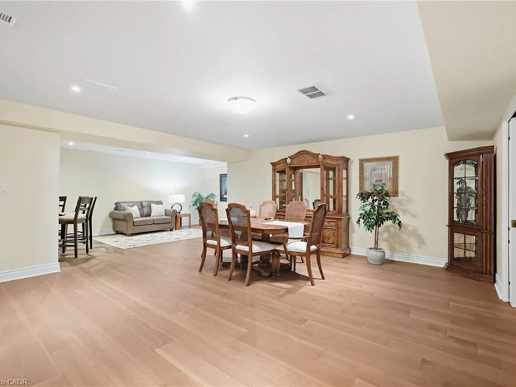 4 Summit Drive, Hamilton, ON, L8B 0E4 - 32