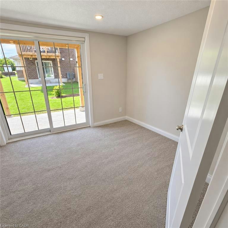 17-311 Woolwich Street, Waterloo, ON, N2K 0H4 - 4