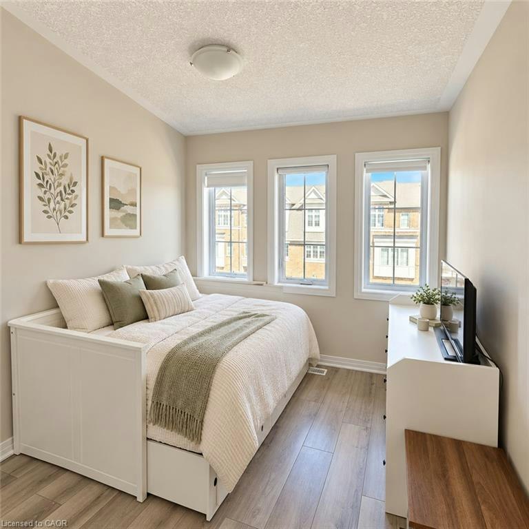 17-311 Woolwich Street, Waterloo, ON, N2K 0H4 - 17