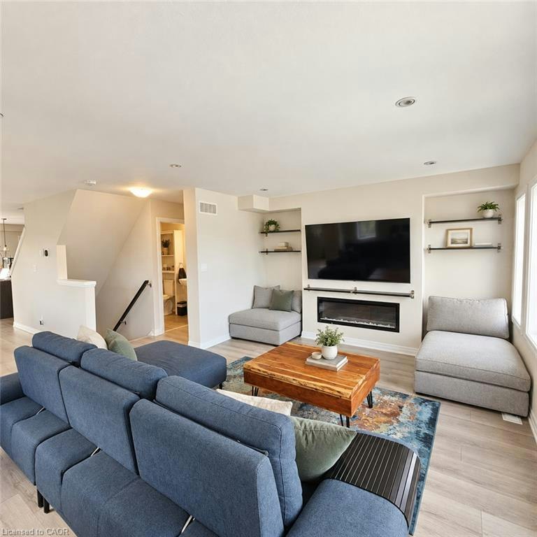 17-311 Woolwich Street, Waterloo, ON, N2K 0H4 - 16