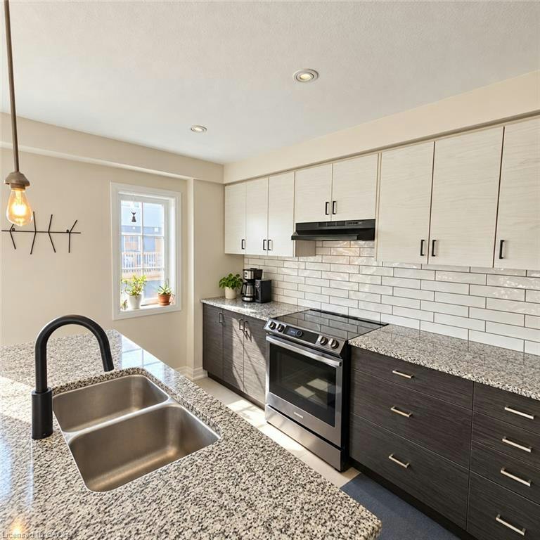 17-311 Woolwich Street, Waterloo, ON, N2K 0H4 - 6