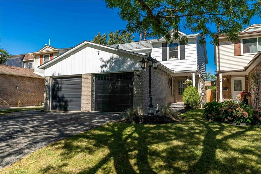 98 Memorial Avenue, Hamilton, ON, L8G 4C7