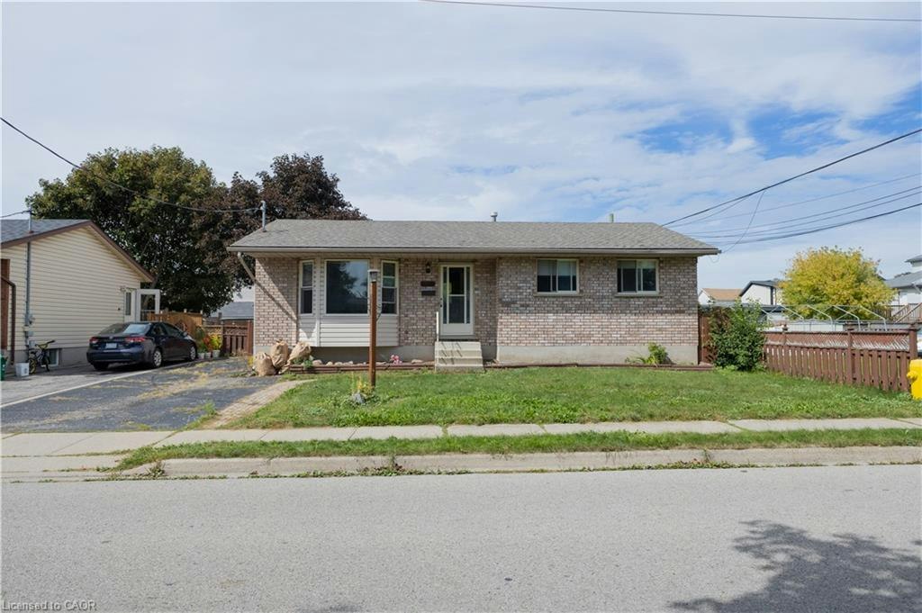120 Union Street S, Cambridge, ON, N3H 2H1