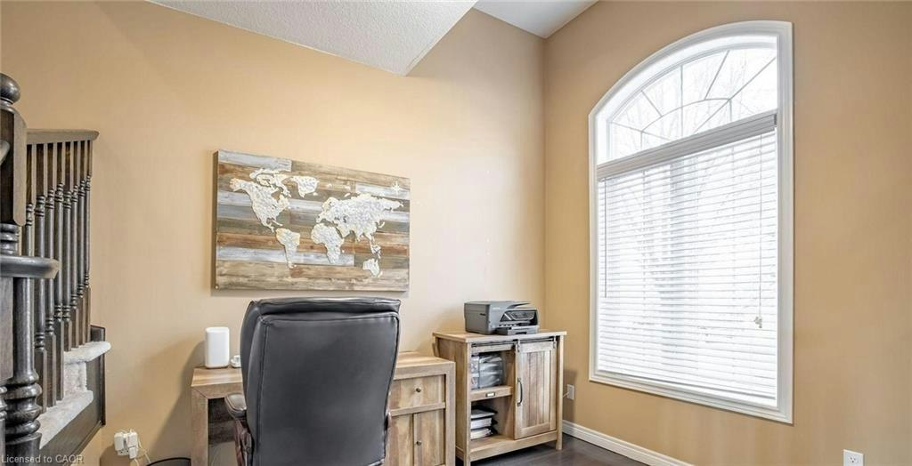 37-6 Atessa Drive, Hamilton, ON, L9B 0C6 4