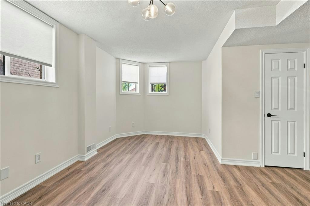 15 Dalrymple Drive, Hamilton, ON, L8B 0P6 - 31