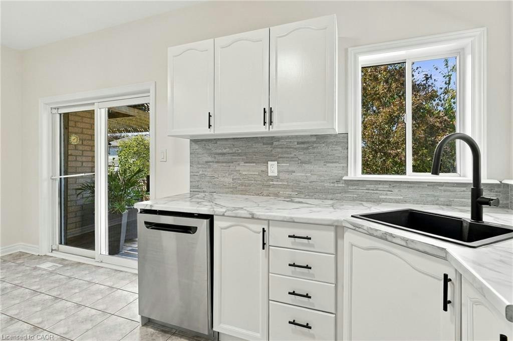 15 Dalrymple Drive, Hamilton, ON, L8B 0P6 - 13