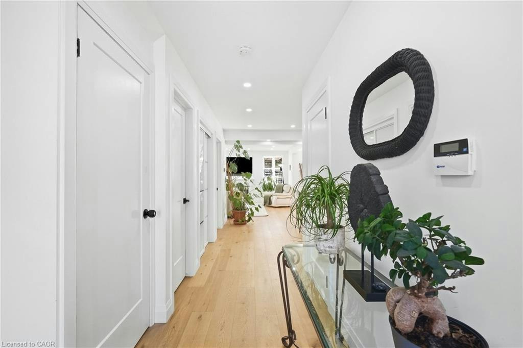 303 Webster Road, Hamilton, ON, L8G 5H3 - 5