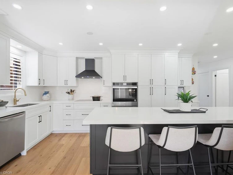 303 Webster Road, Hamilton, ON, L8G 5H3 - 8