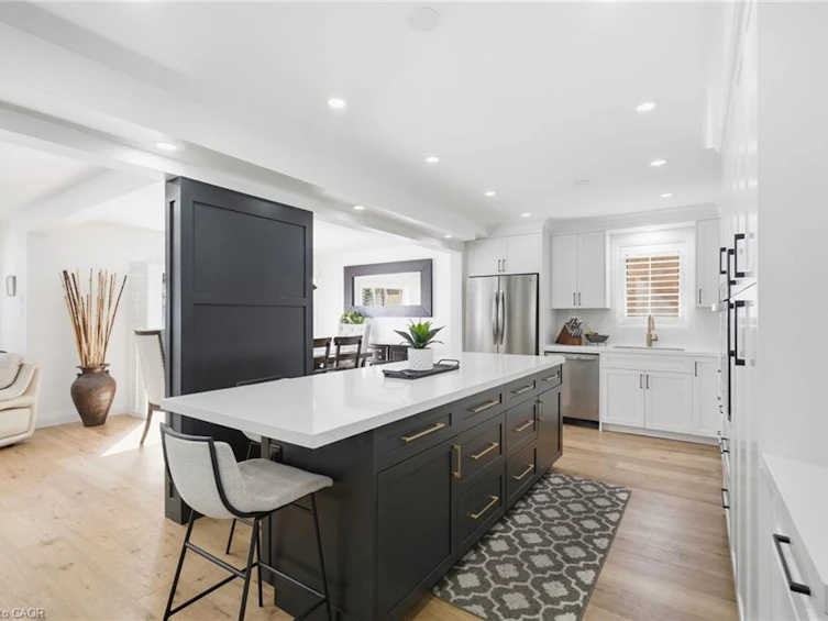 303 Webster Road, Hamilton, ON, L8G 5H3 - 7