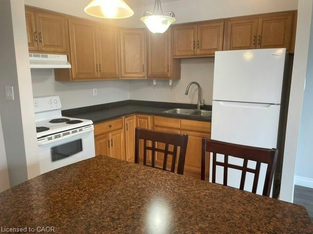 104-24 Midland Drive, Kitchener, ON, N2A 2A8 - 7