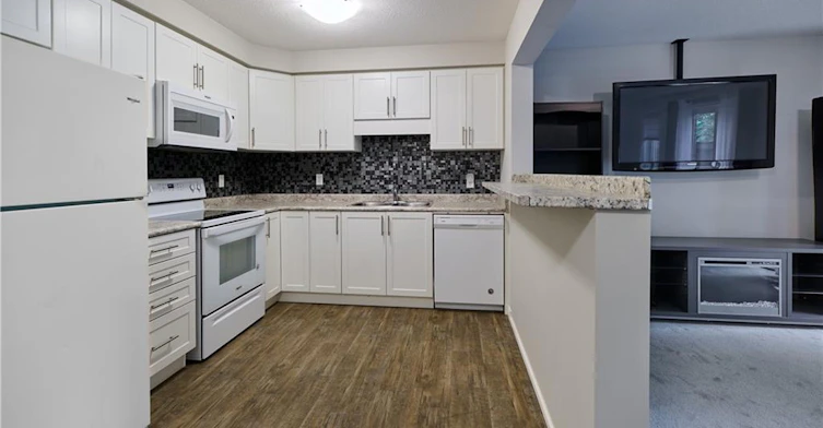 46-50 Pinnacle Drive, Kitchener, ON, N2P 0H8 - 8