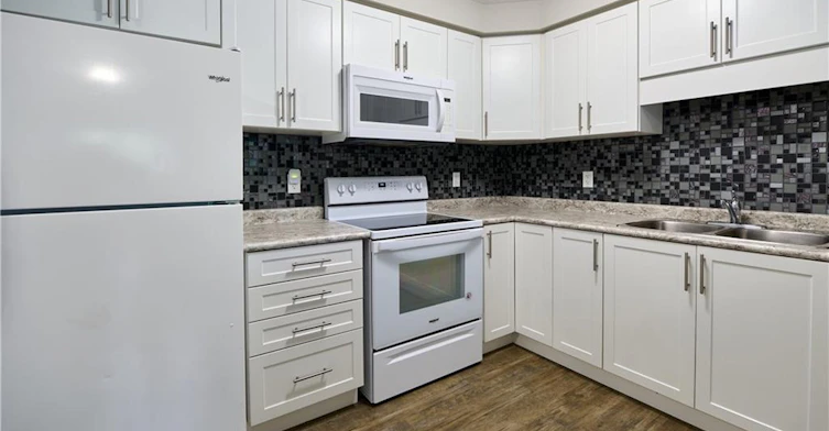 46-50 Pinnacle Drive, Kitchener, ON, N2P 0H8 - 7