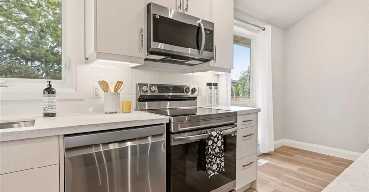 99 Byron Avenue, Hamilton, ON, L8J 2T2 - 13