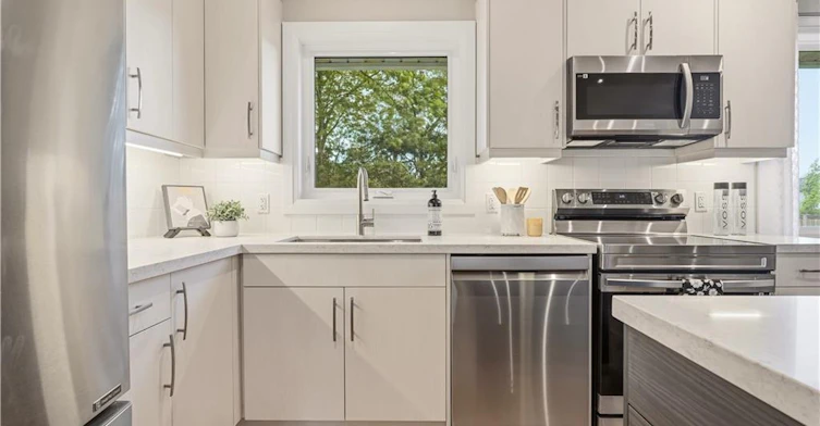 99 Byron Avenue, Hamilton, ON, L8J 2T2 - 14
