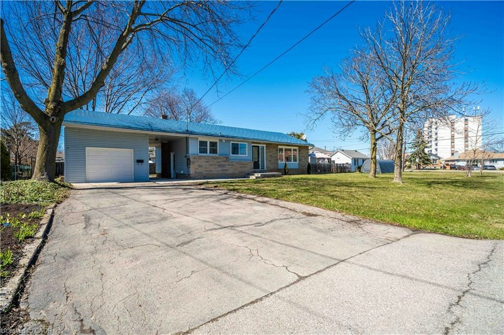 A-1 Hill Place, Hamilton, ON, L8G 2W3 - 6