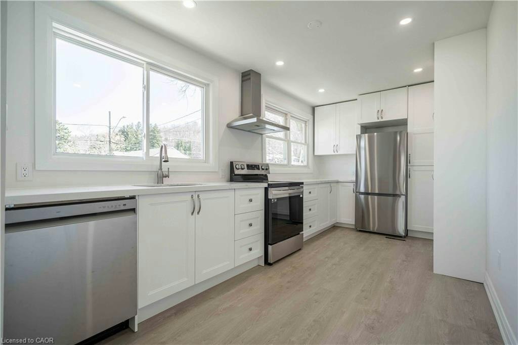 A-1 Hill Place, Hamilton, ON, L8G 2W3 - 9