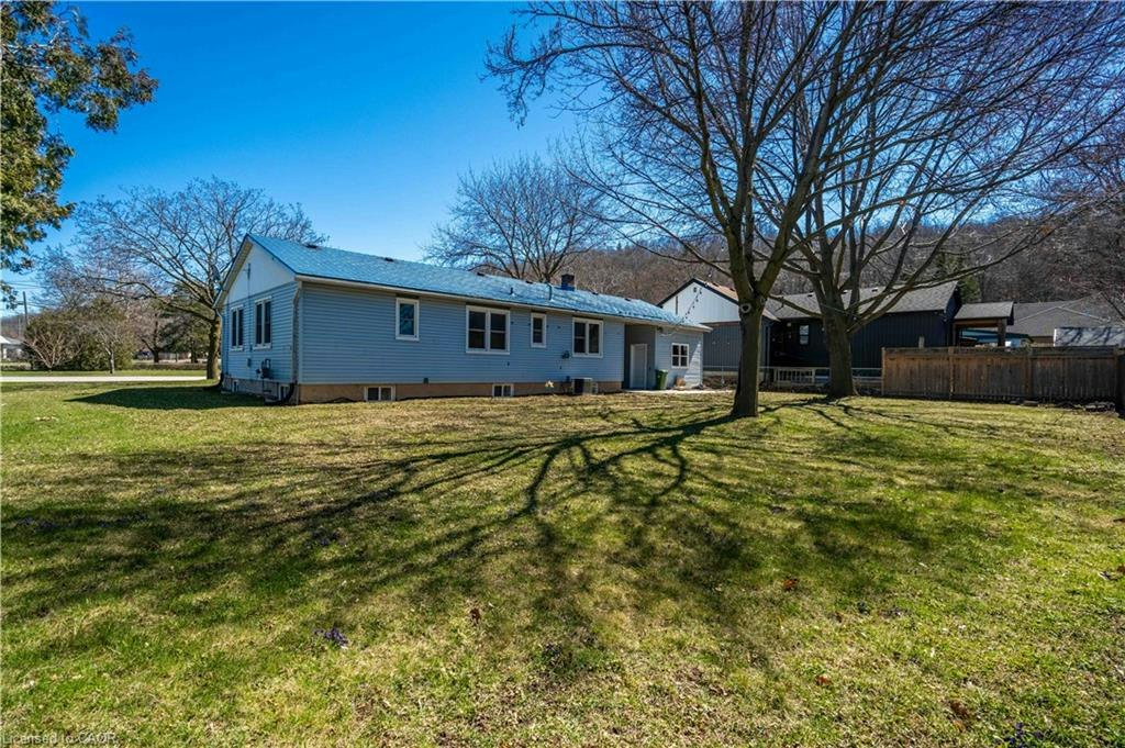 A-1 Hill Place, Hamilton, ON, L8G 2W3 - 31