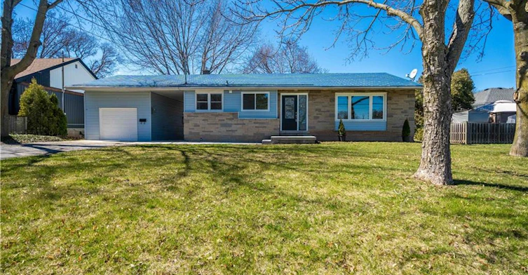 A-1 Hill Place, Hamilton, ON, L8G 2W3 - 4