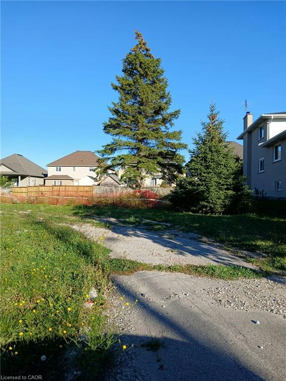 28 Second Road W, Hamilton, ON, L8J 2V3