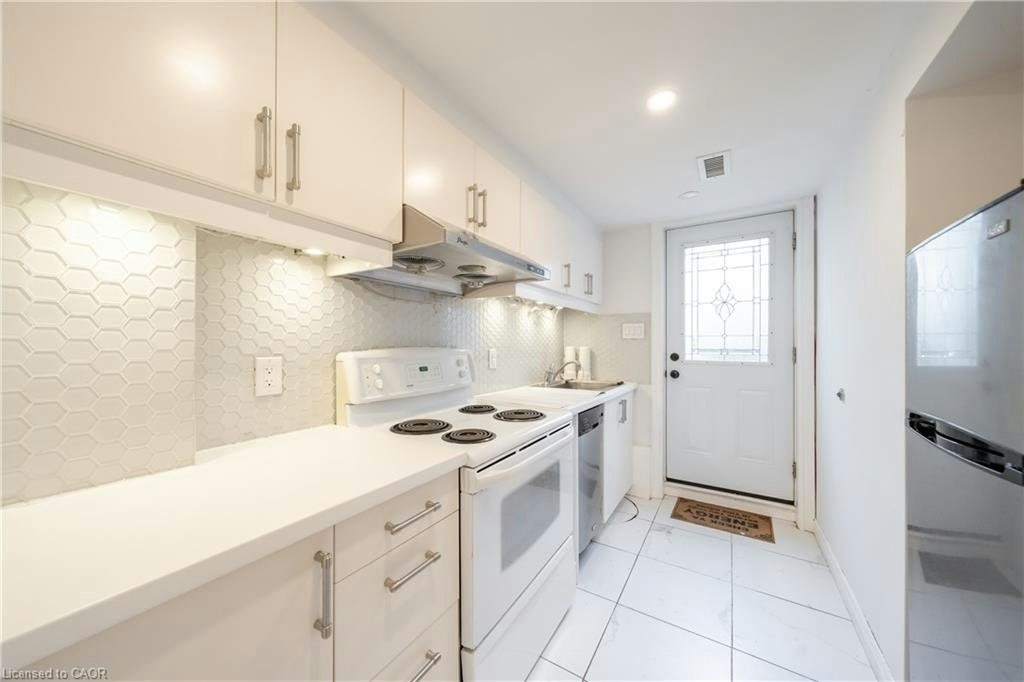Basement-2031 Westree Drive, Oakville, ON, L6M 3W3 - 8