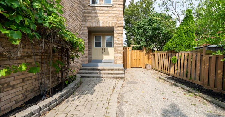 Basement-2031 Westree Drive, Oakville, ON, L6M 3W3 - 3