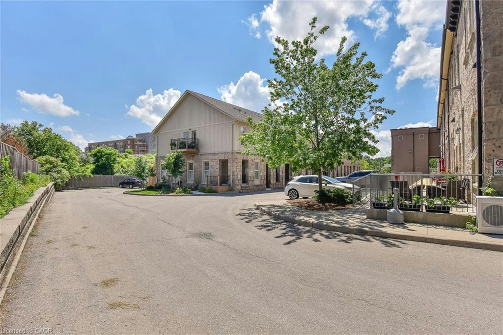 212-25 Concession Street, Cambridge, ON, N1R 2G6 - 2