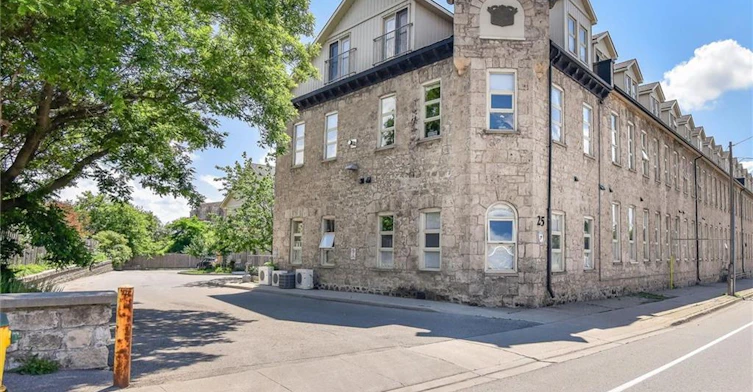 212-25 Concession Street, Cambridge, ON, N1R 2G6