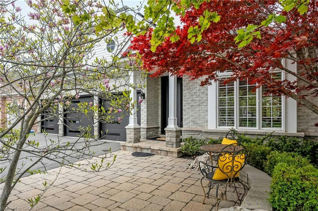 4285 Couples Crescent, Burlington, ON, L7M 4Y8