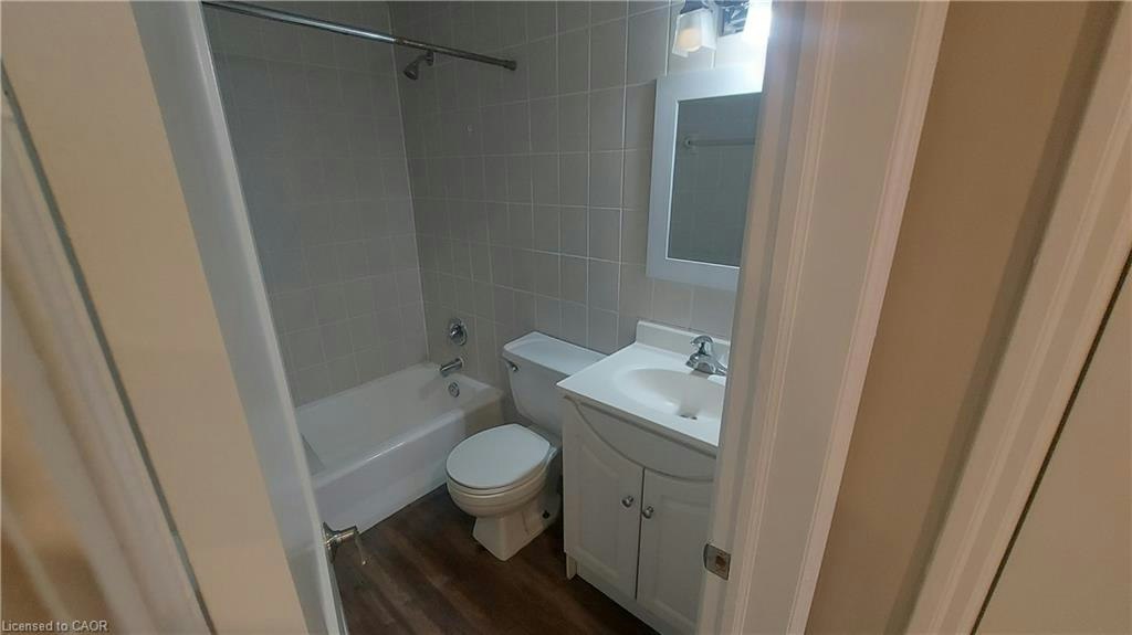8-181 King Street E, Kitchener, ON, N2G 2K8 - 5
