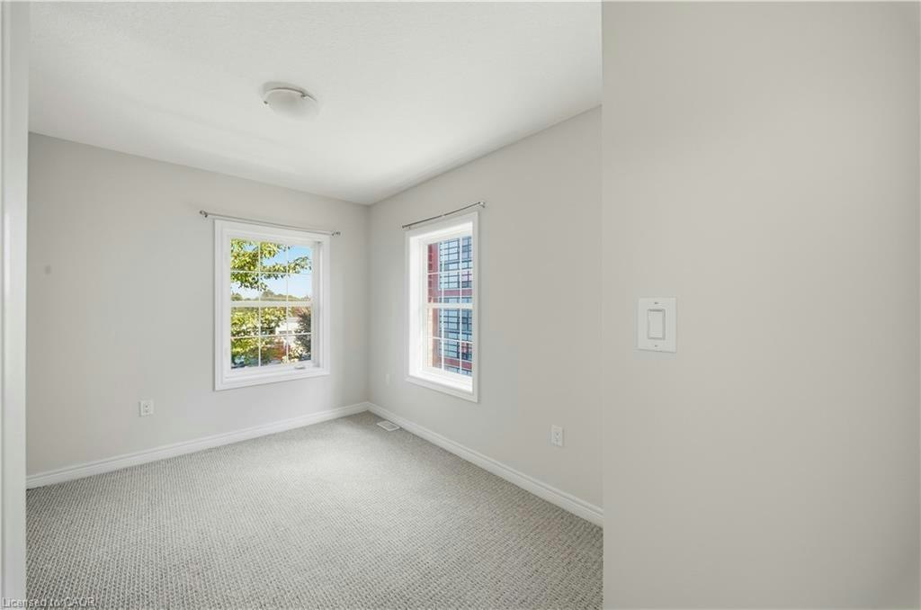 2 Whitehaven Lane, Kitchener, ON, N2H 0B3 - 25