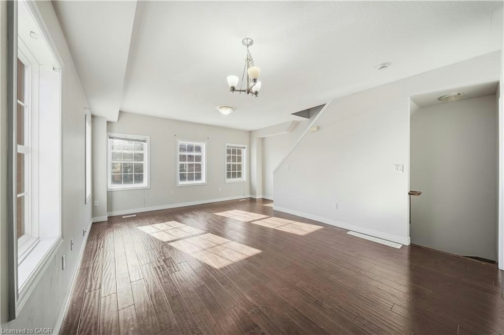 2 Whitehaven Lane, Kitchener, ON, N2H 0B3 - 17