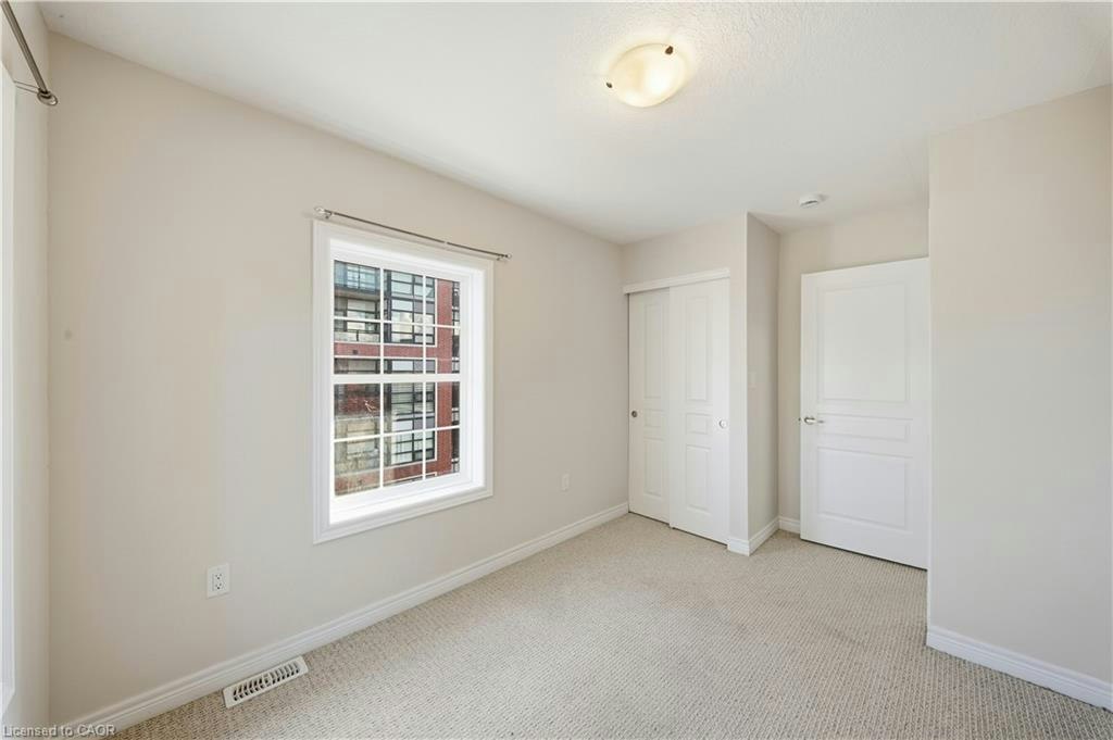 2 Whitehaven Lane, Kitchener, ON, N2H 0B3 - 26