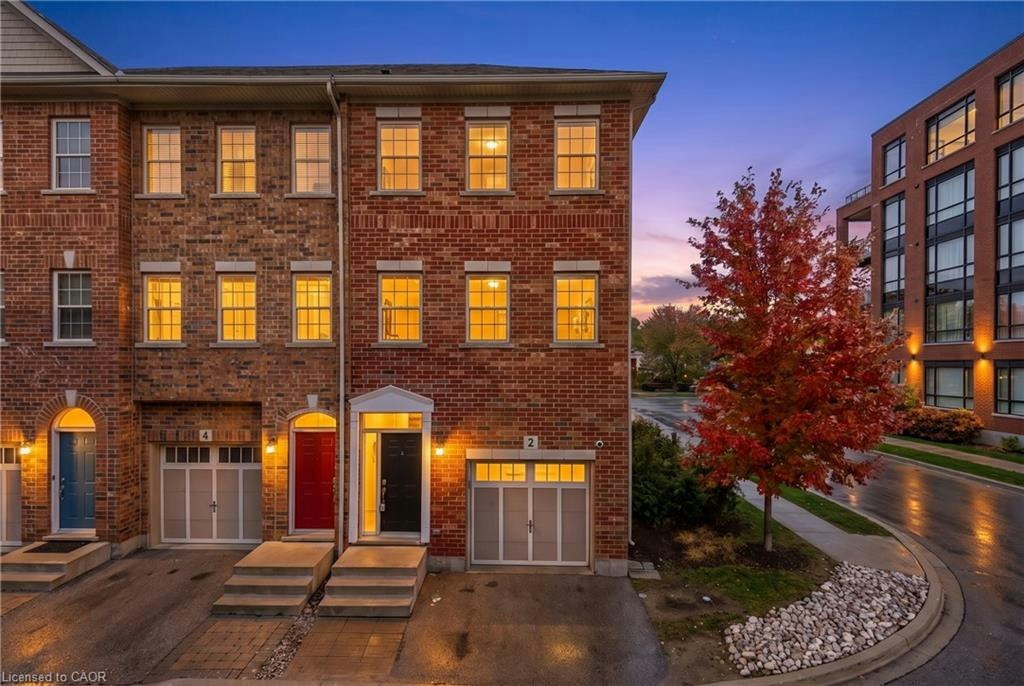 2 Whitehaven Lane, Kitchener, ON, N2H 0B3
