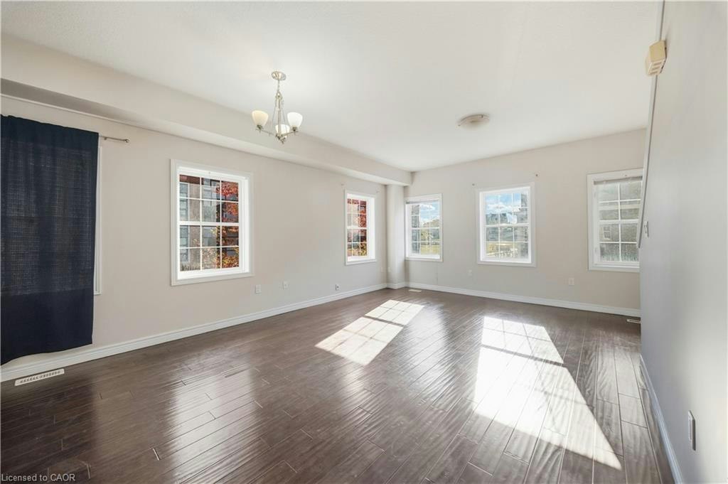 2 Whitehaven Lane, Kitchener, ON, N2H 0B3 - 12