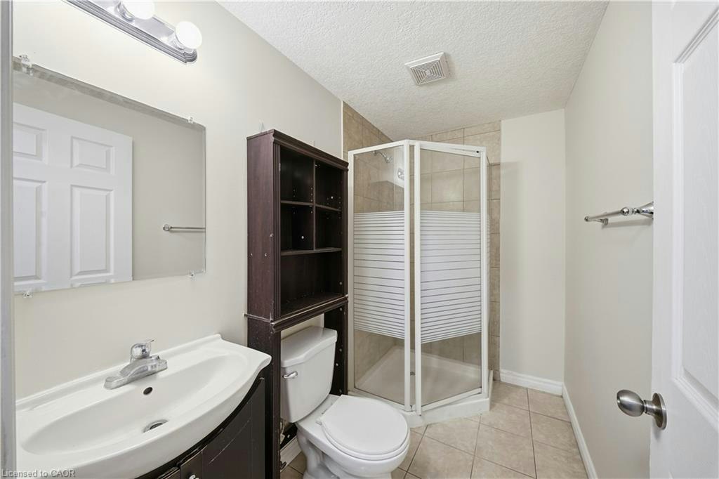 2 Whitehaven Lane, Kitchener, ON, N2H 0B3 - 7