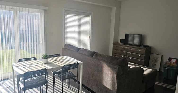 3 Sharp Drive, Hamilton, ON, L9K 0J9 - 3