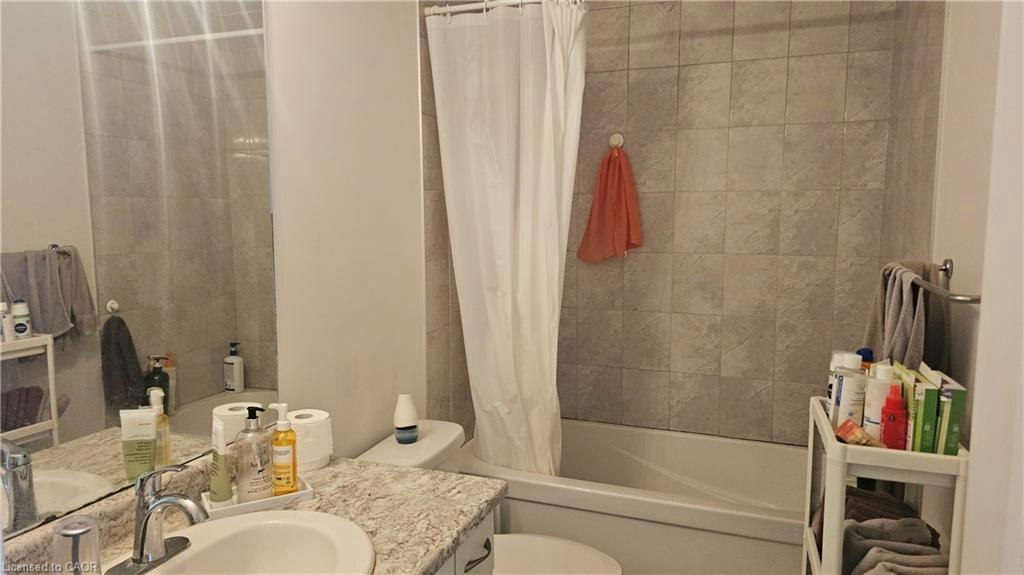 3 Sharp Drive, Hamilton, ON, L9K 0J9 - 11