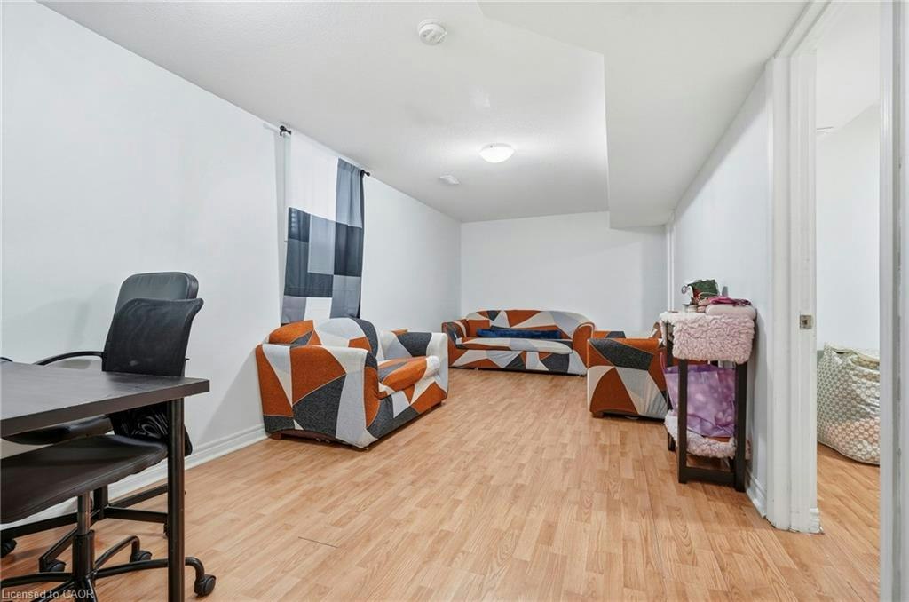 31 Peachwood Crescent, Hamilton, ON, L8E 5Z7 - 29